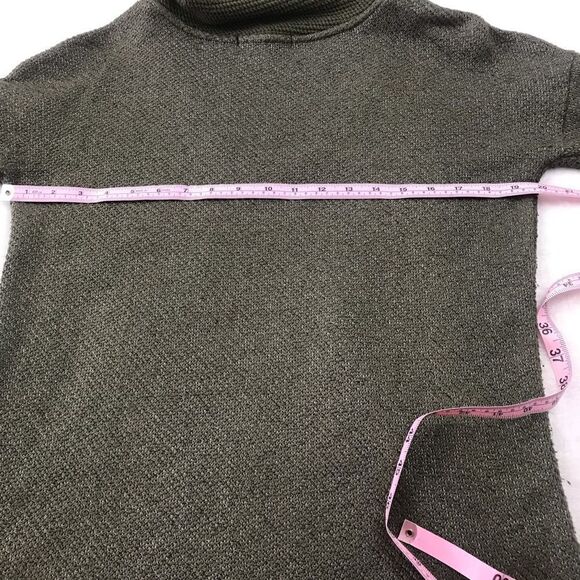 Sanctuary olive green cowl neck sweater size XS - Picture 7 of 8